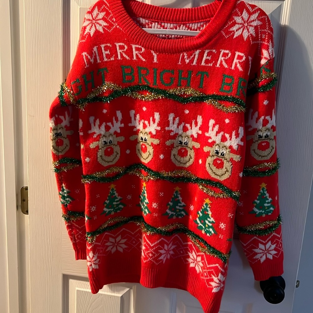 Ugly Christmas sweater women’s medium